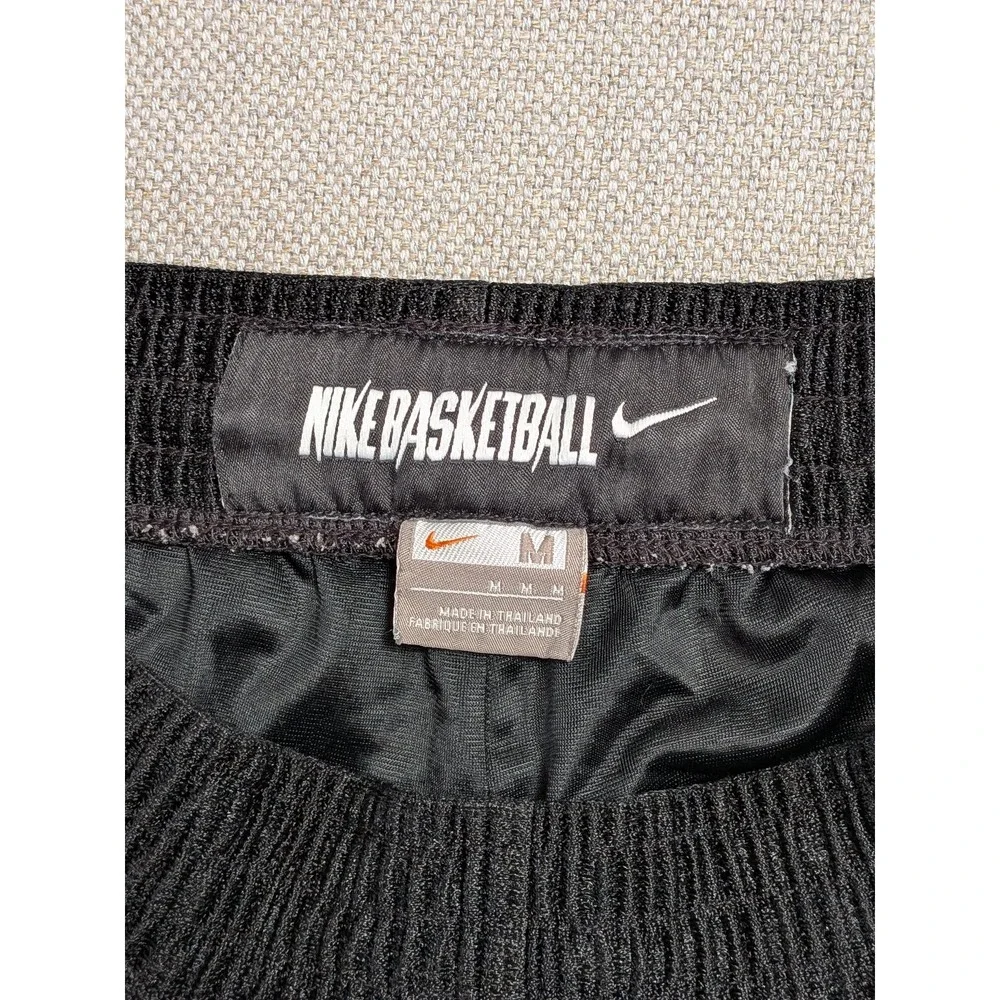 Nike this pair